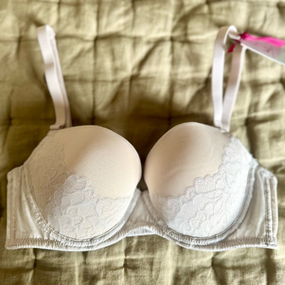 Brand New The Little Bra Company Jeanne Lace Padded Push Up Underwire Bra 30C